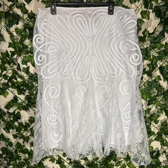 Vintage white midi lace embroidered skirt - Picture 1 of 3